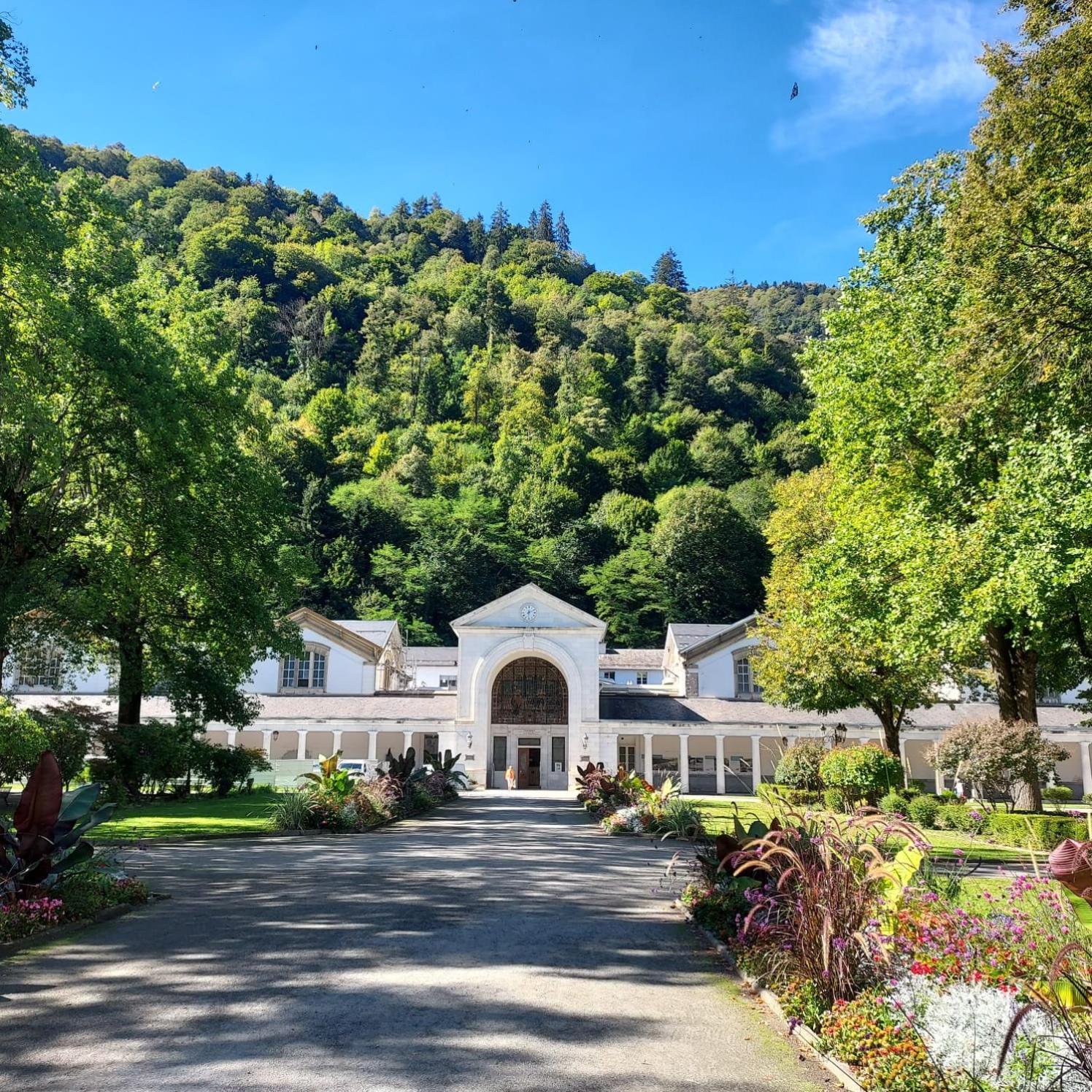 Aparthotel Royal Luchon Bagnères-de-Luchon Esterno foto