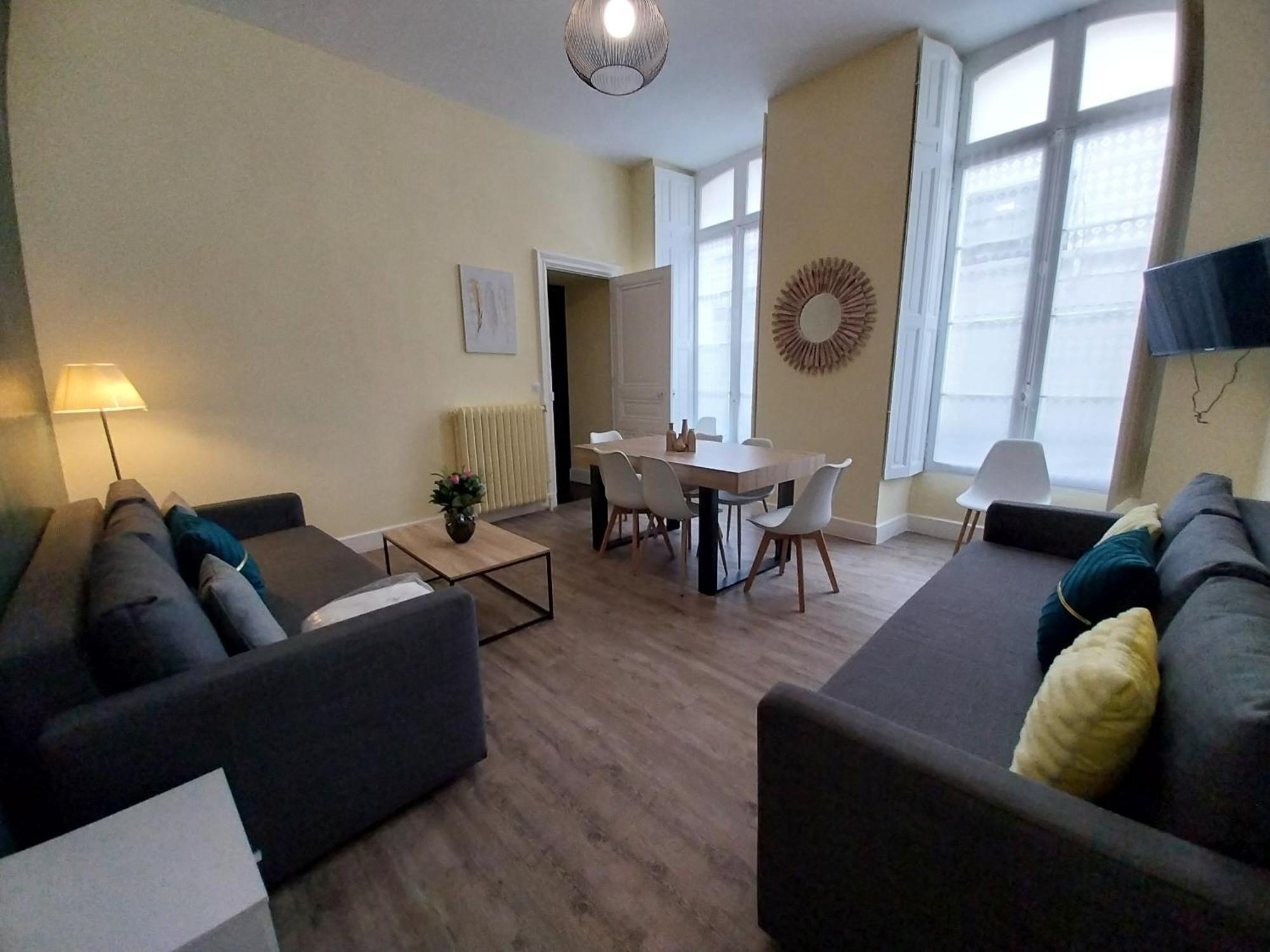Aparthotel Royal Luchon Bagnères-de-Luchon Esterno foto