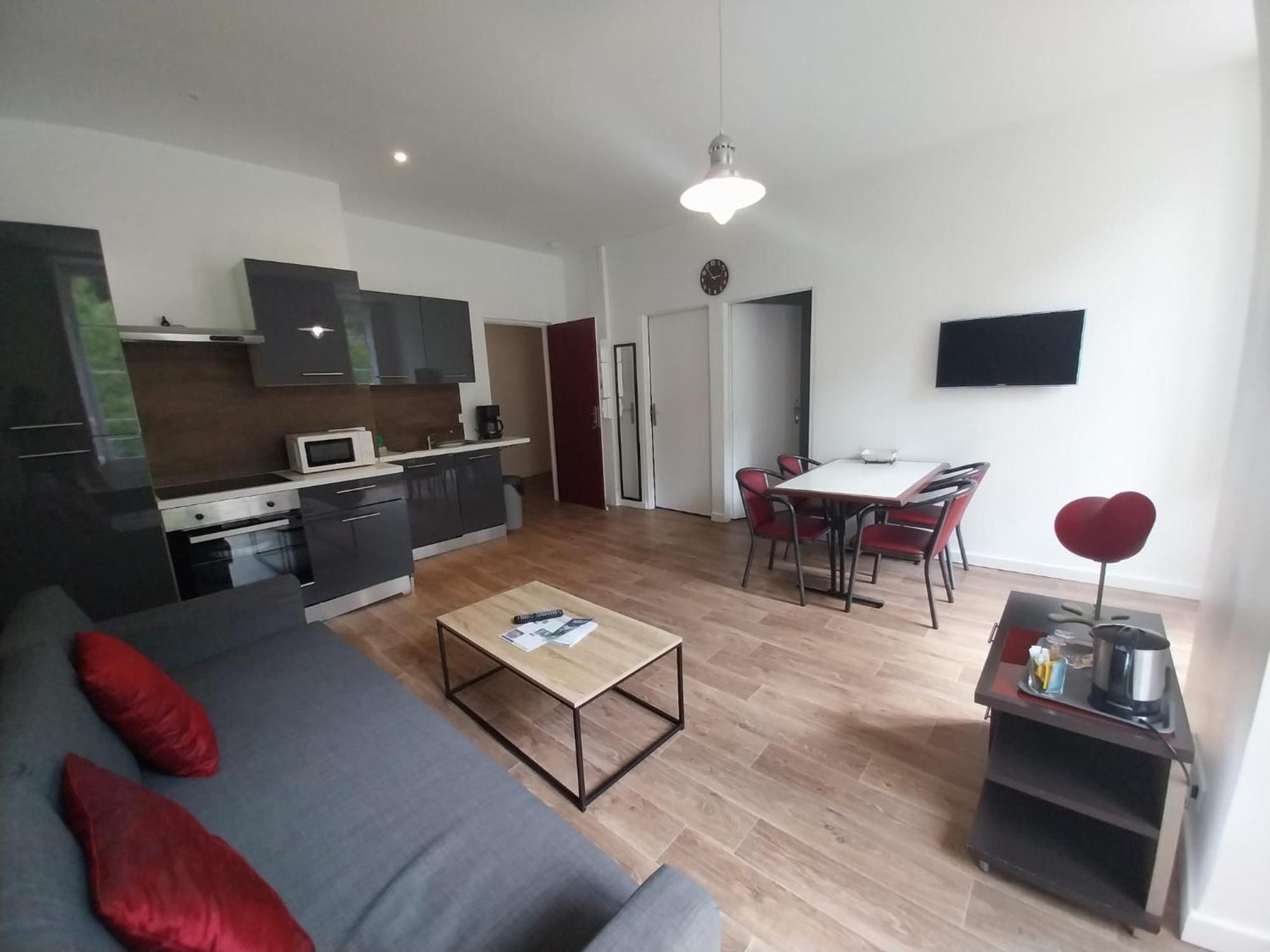Aparthotel Royal Luchon Bagnères-de-Luchon Esterno foto